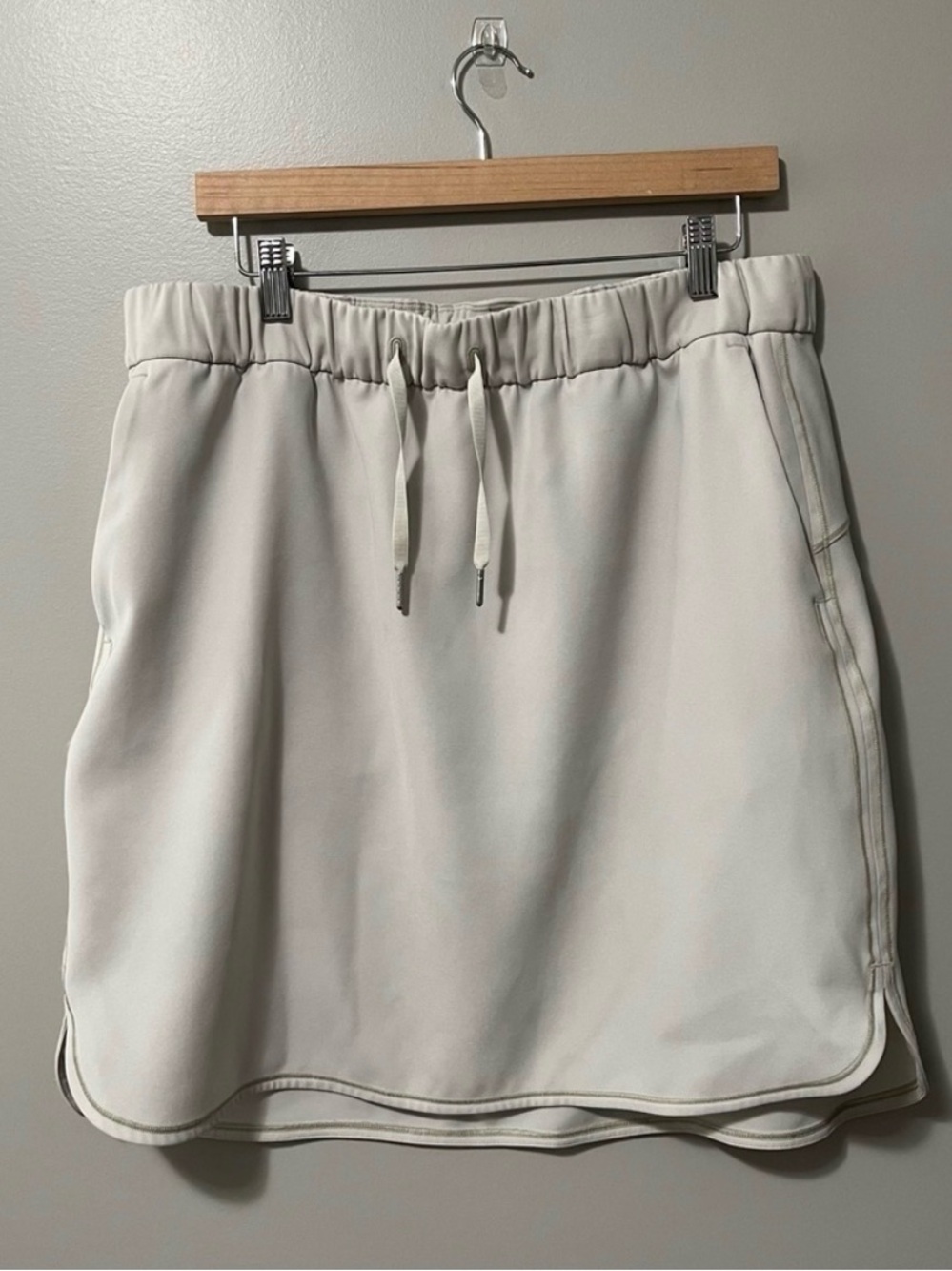 Lululemon On The Fly Skirt